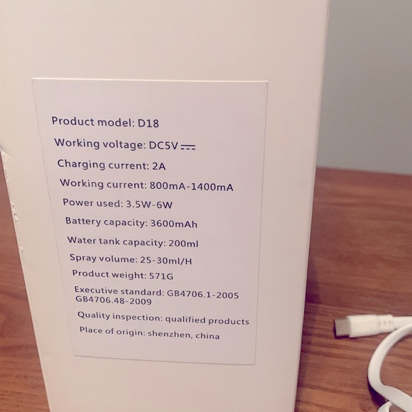 Portable Air Conditioner & Humidifier - Picture 3 of 4